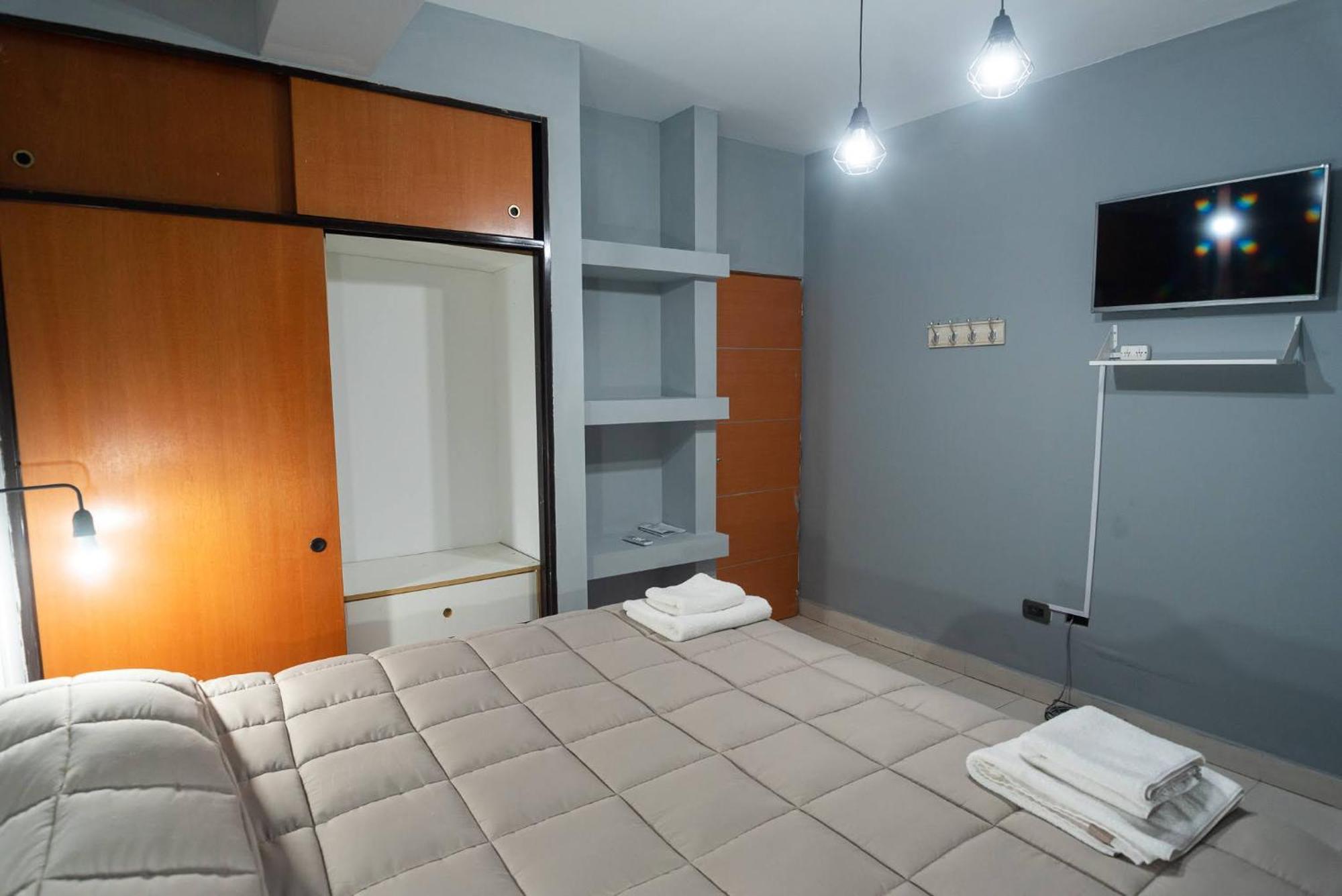 Departamentos Marilian Apartment ซัลตา ภายนอก รูปภาพ